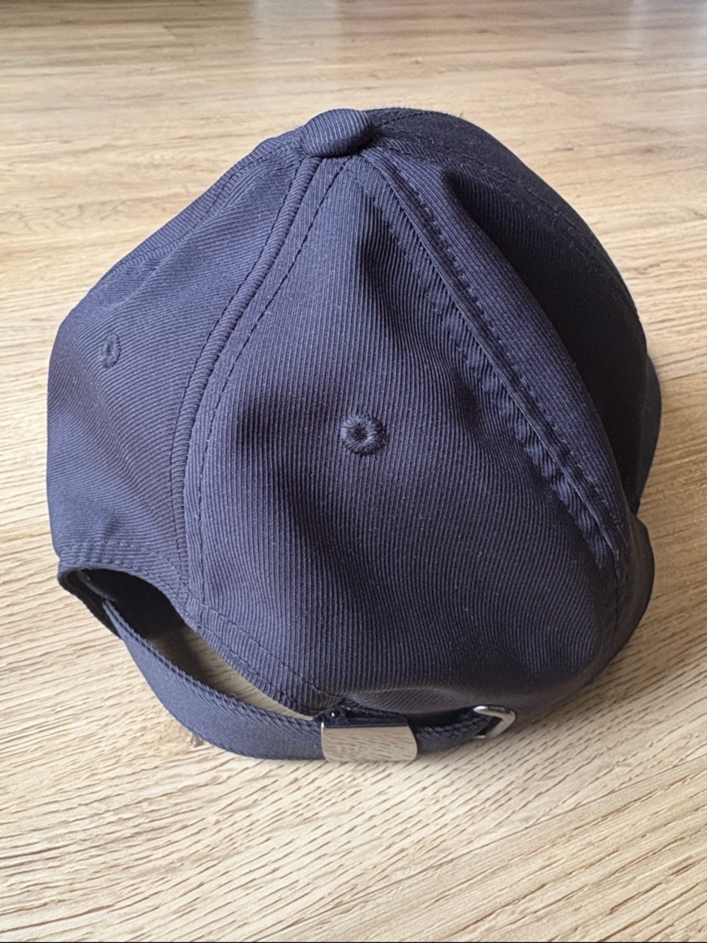 Hugo Boss Adjustable Cap (Authentic) - Picture 3 of 5